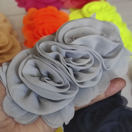 Flor Triple de Chifon (14x8cms)