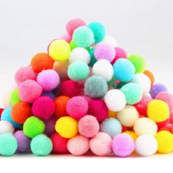 Pompones de Poliester de 2cms - 34 uds✔️