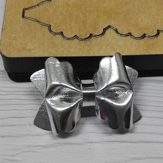 Troquel de Madera - Moño Priscila 5,1cms (2")
